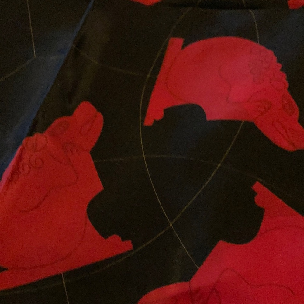 100% silk 90 cm square scarf - Picture 3 of 4